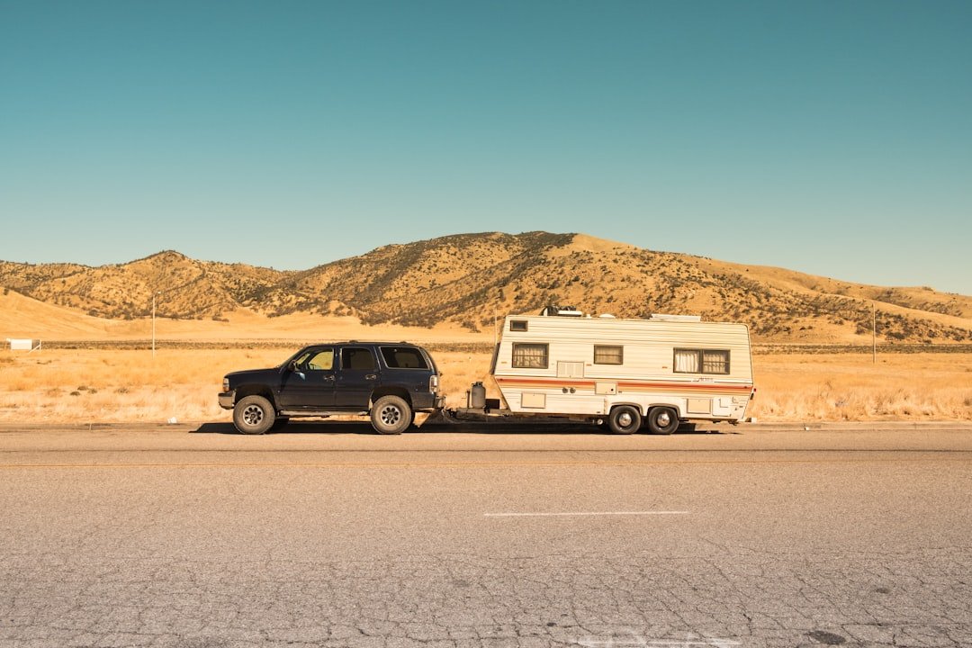 Truck vs SUV for towing: Buy the SUV first