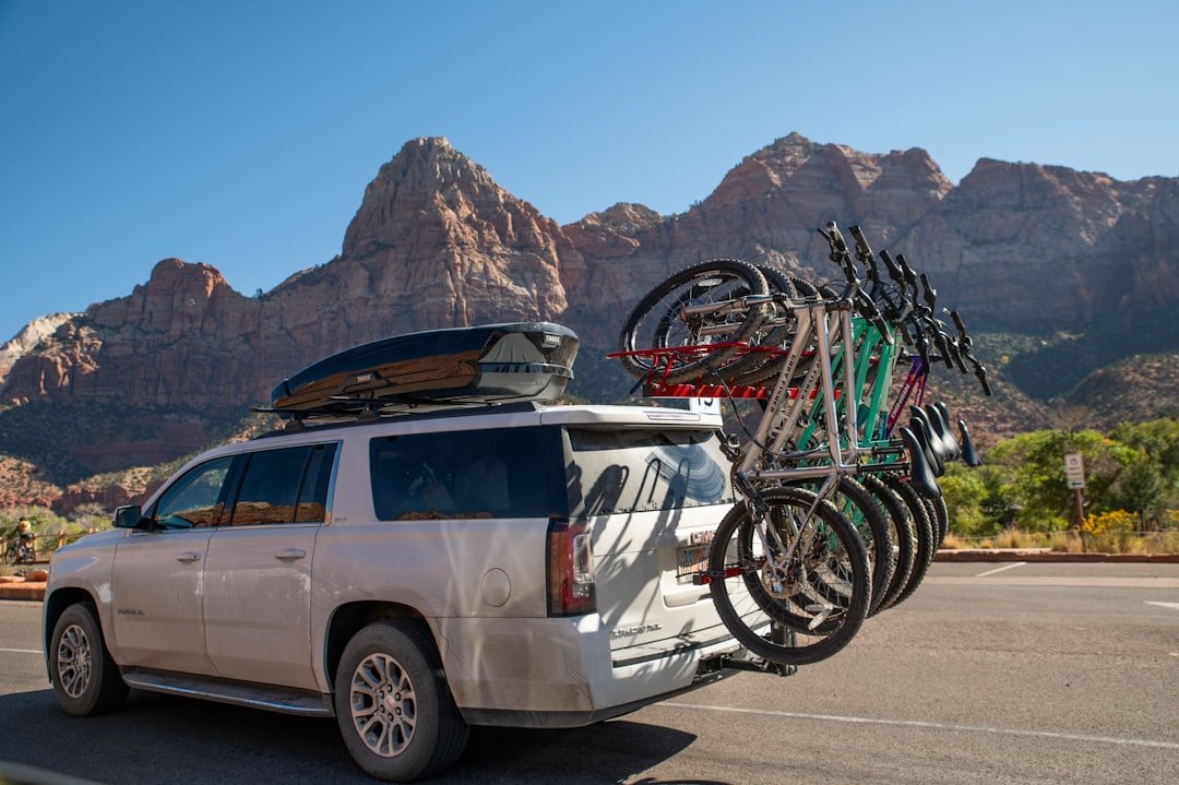 SUV roof rack kayak bicycle