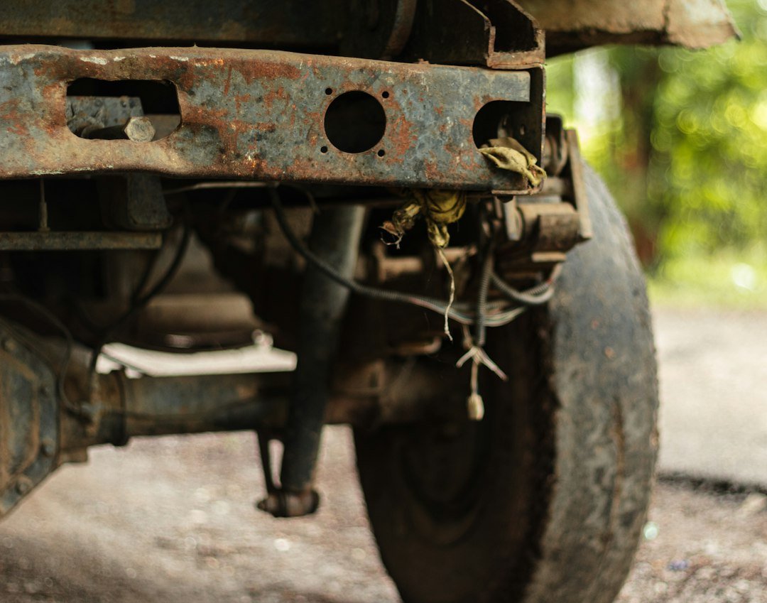 tow hitch truck attachment close-up
